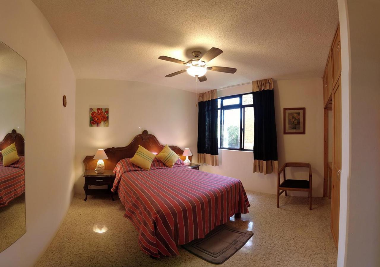 Casa De Las Palmas Guest House Oaxaca Bagian luar foto